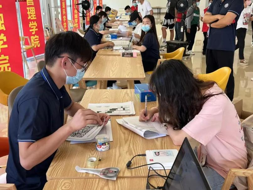 1113EAEE356AD6026B952422005_43810E52_AF102