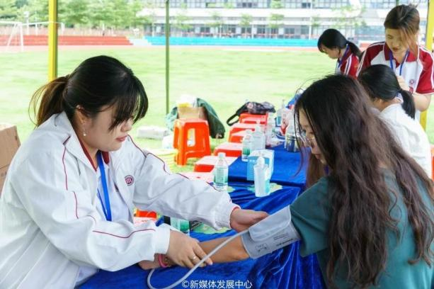 465B70D09B5B32CE8F31208ACB3_FEB7712F_5EABE 5EABE