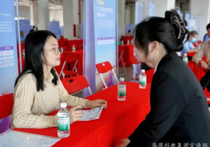 A6BEF4756E80698780B6BF0A4C1_63AD577C_19702