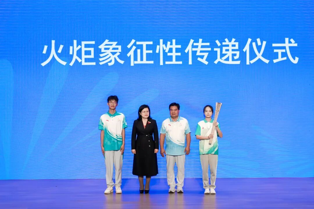 660946381A912EBCF7D0BBEB46A_FB13C404_D74E0