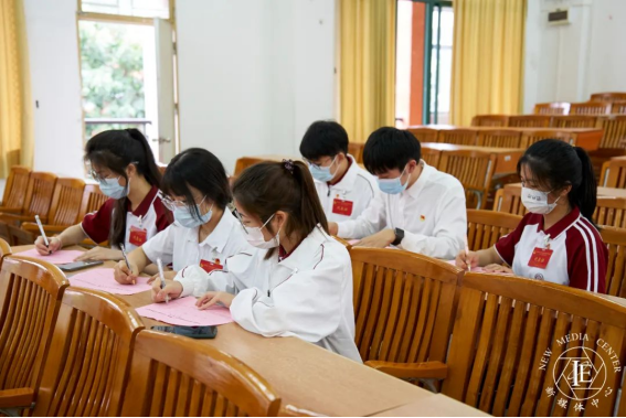 CE5BF0F28E9105B6A2AFD5FC26C_53A9A585_D24E5 CE5BF0F28E9105B6A2AFD5FC26C_53A9A585_D24E5