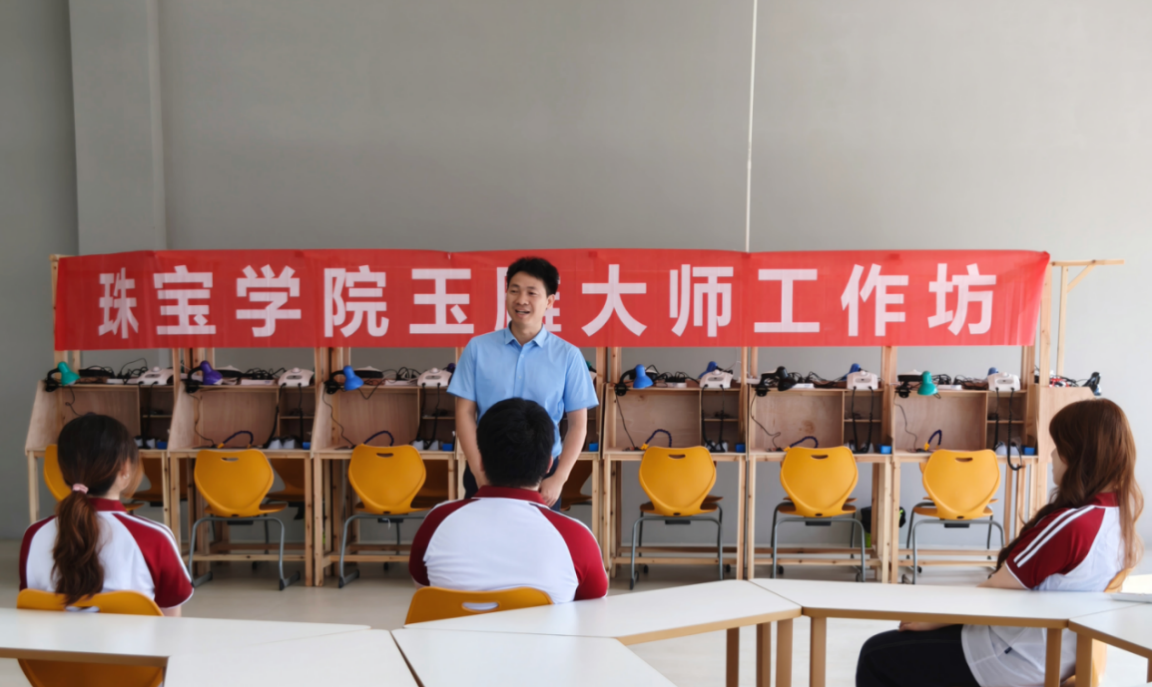 EB0F0E44A48614DDE89DCCE29C5_C2099CDF_ABE01 EB0F0E44A48614DDE89DCCE29C5_C2099CDF_ABE01