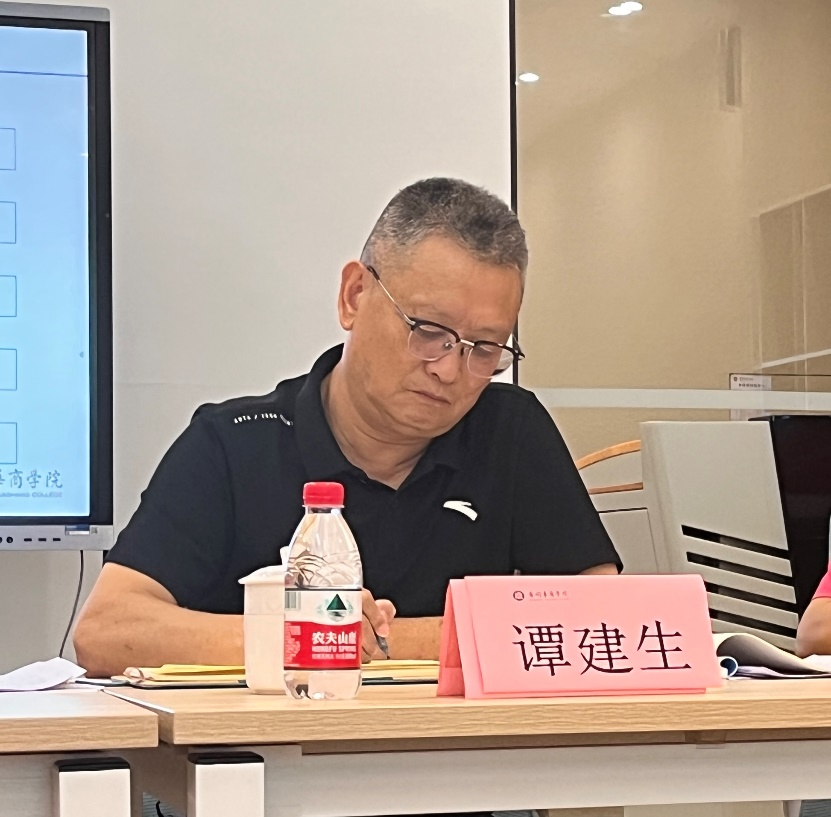 B01DA8C2BD7D24AF96A91C7EF6A_B894F14F_95AF9