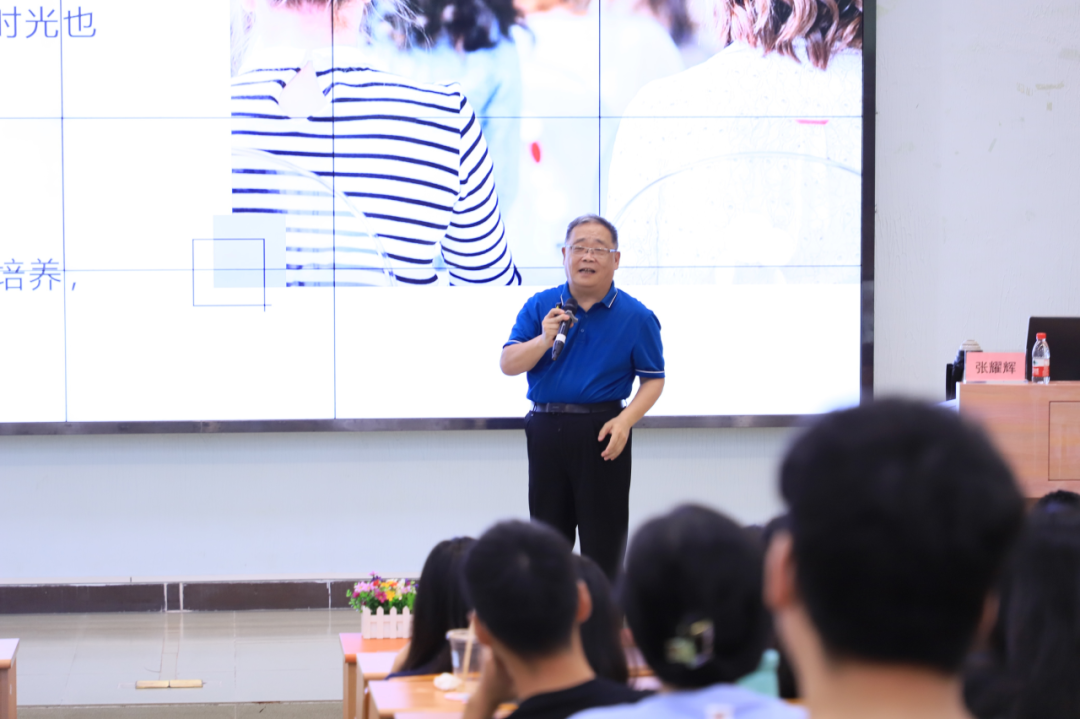 B54E52A19A259425255EFA94E1D_4A014896_8D780