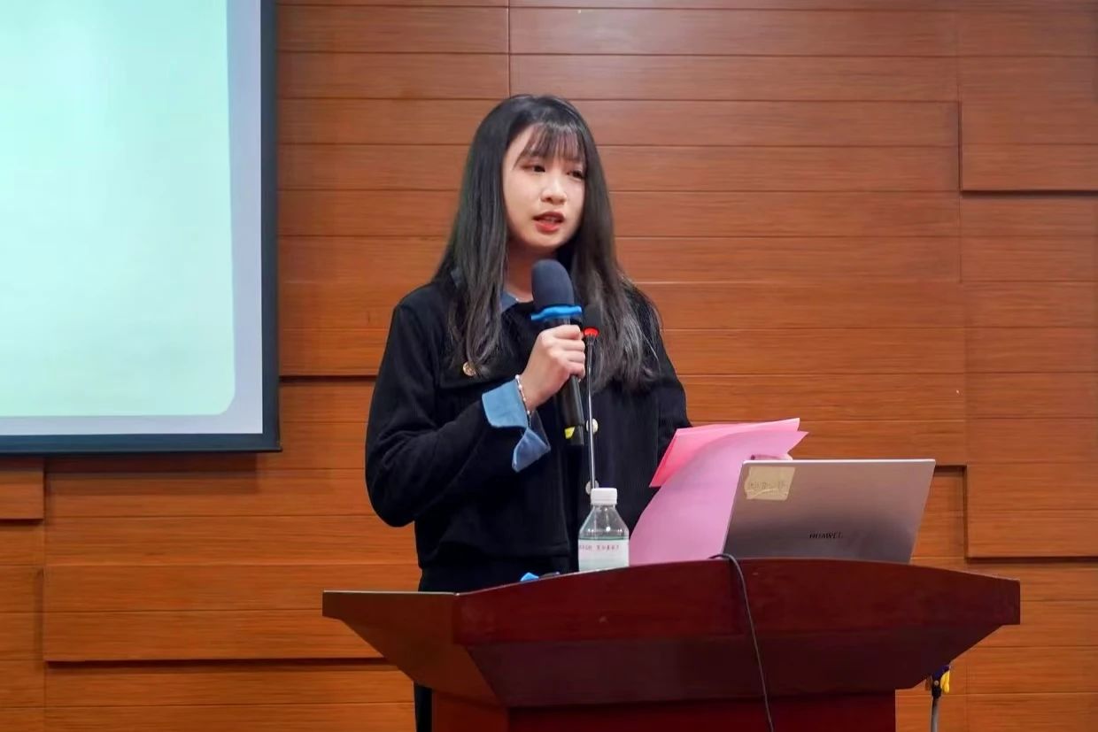 D74C7A1FC389BA8DEC531C7A7CB_2BA68B20_12E95