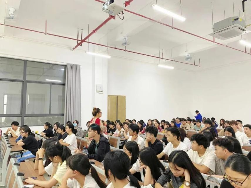 E3240E4A2F90DE277A573F60565_F50236C0_8ED89