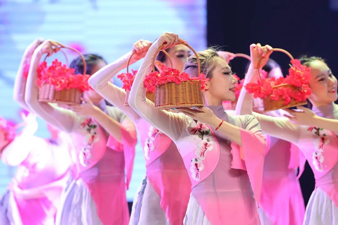 8FE5BF6BDF0A0FD24A5B6A3BBDD_A654A516_177B5