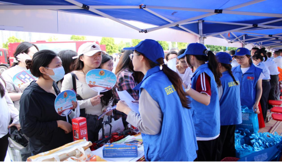 8580798B53B3A345E6CA1D9D1FC_C3BE2CA9_ABCBC