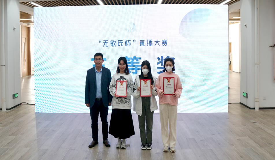 B1A7965C3CD4173ACA254002E6E_D99EFE49_9D46F