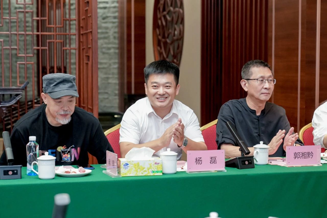 447594D95A61F0413D5346EDD8B_8C7A1A93_1F405 447594D95A61F0413D5346EDD8B_8C7A1A93_1F405