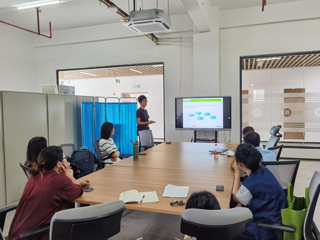 04D728F34F07962C705A3A4E704_C8B2DB99_15395