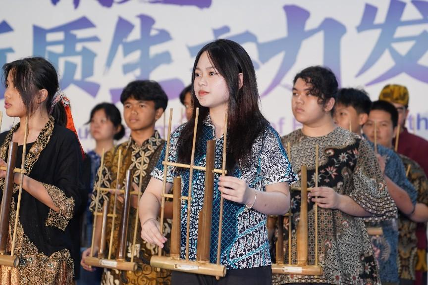 312075394399F3F5E6B00377C49_F3807D1F_C8ACB