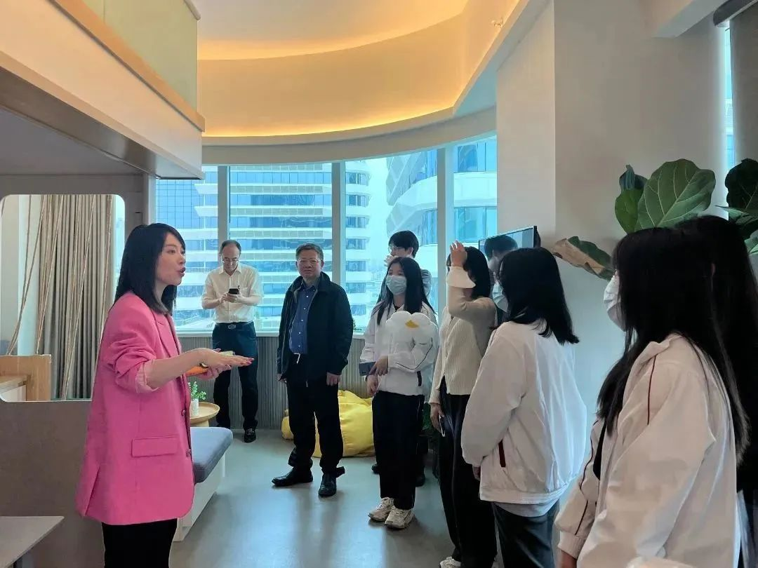 5CD1BE896674B4E6F4A78A80B9F_84C71B57_CC2EC