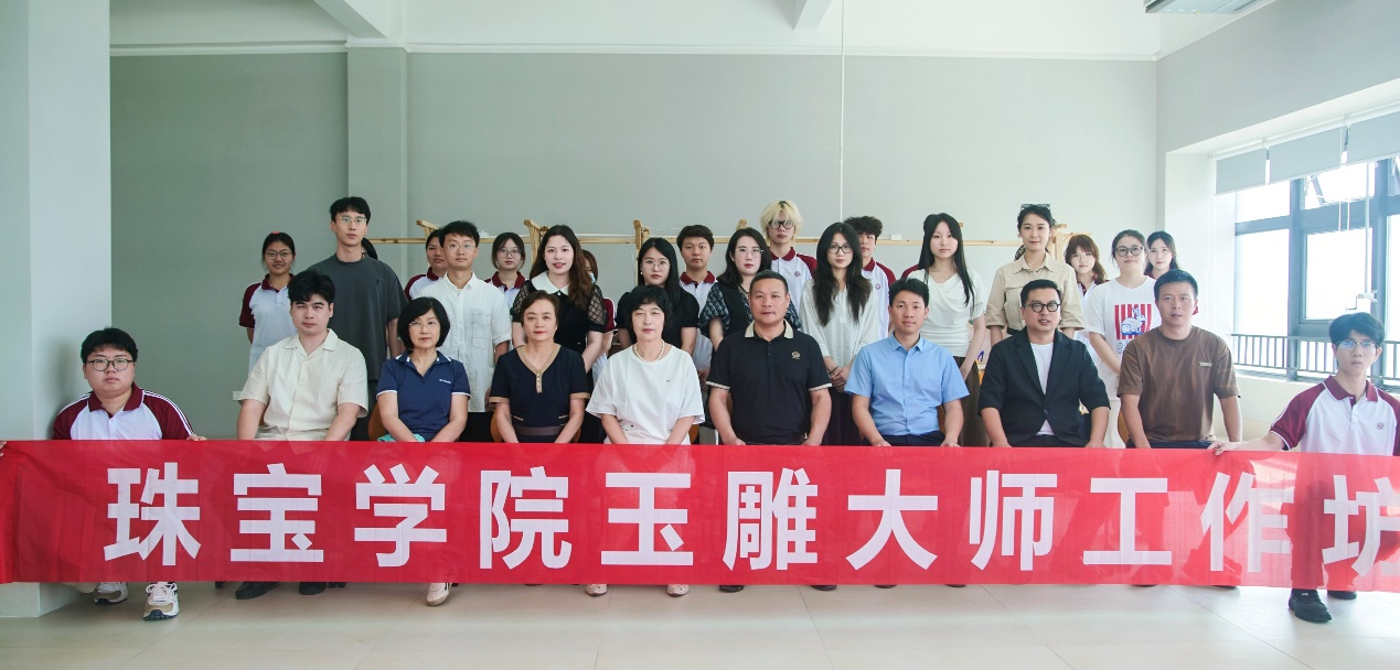 24F6F7A4A62D794300D08583325_D0B3A430_C4BAA 24F6F7A4A62D794300D08583325_D0B3A430_C4BAA