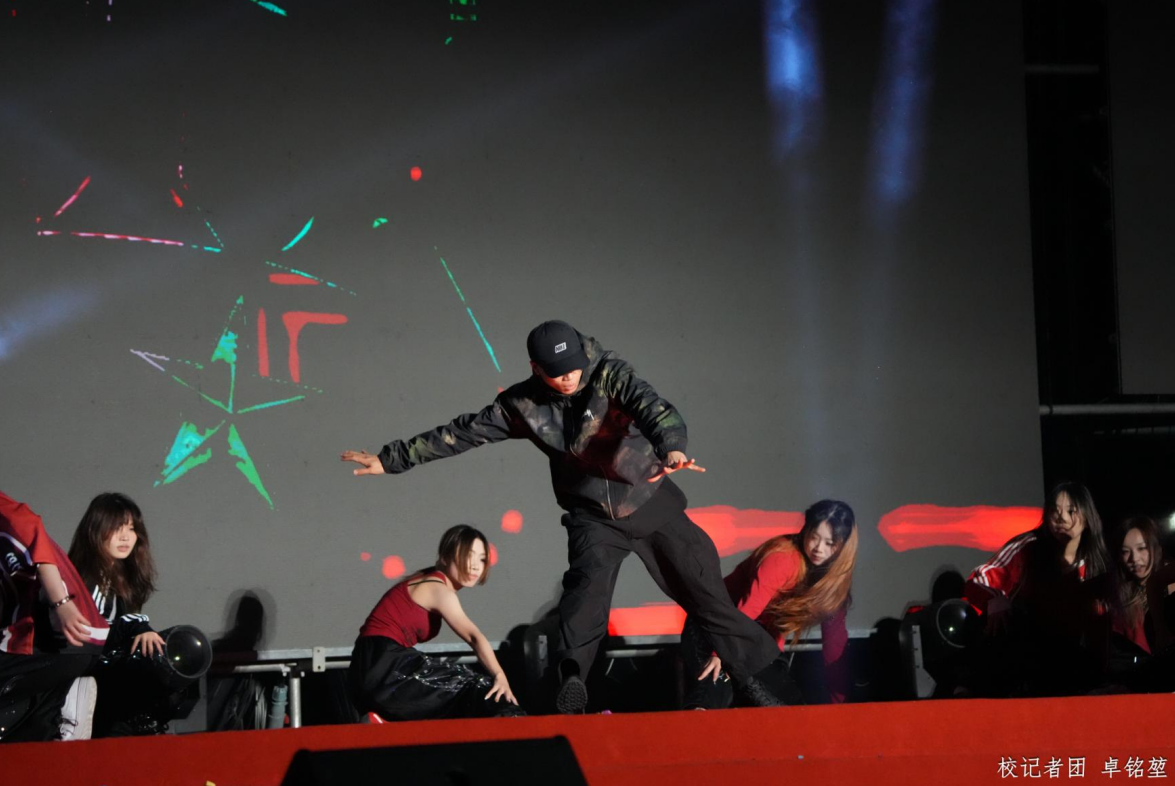 6871E0FA9566346BF5B982F7812_4C72B71B_9A89C