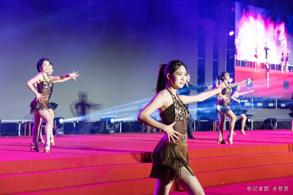 E317D628BB30D575EA162300B2D_4727EF1F_159F1