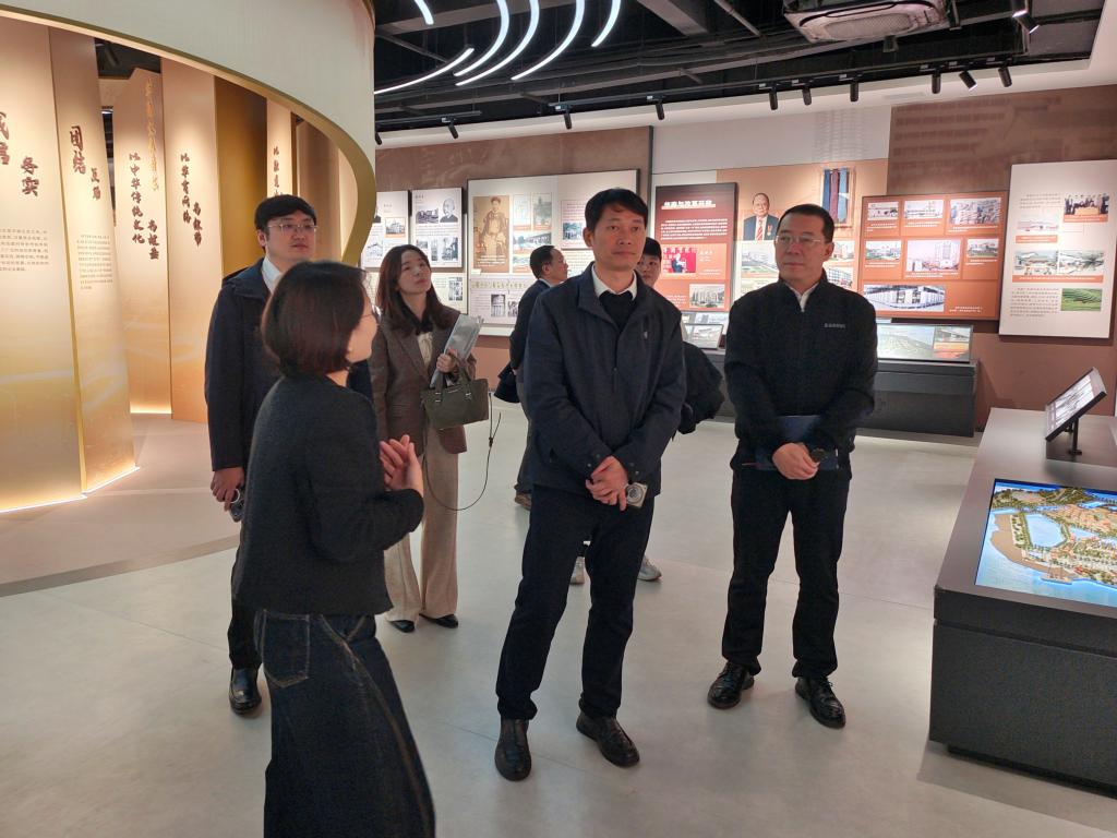 E38451CD6829C20B90C25EECA1D_B6CD093F_18D98