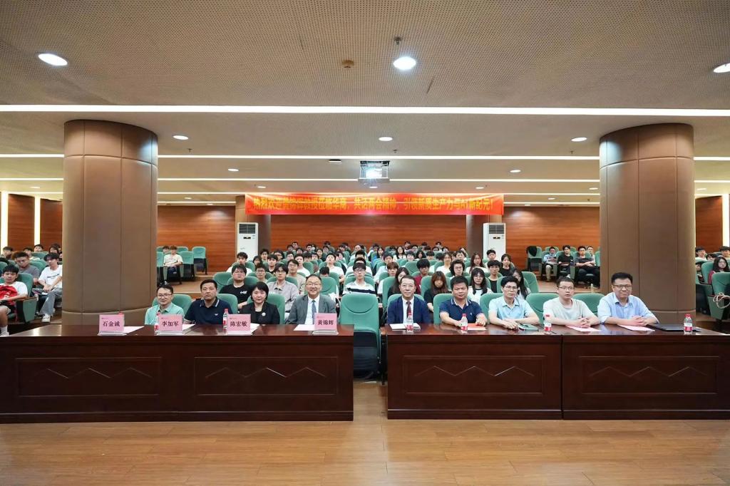 5A1C35EBE7E4FBB7CD825A3A0BB_5D84E958_19D9C