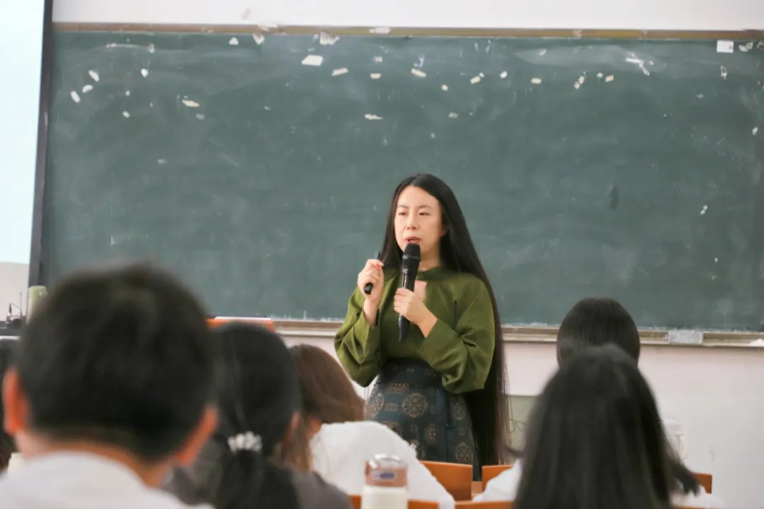 9D7DF677A31DD23E48BBD61A89F_A5828EFB_747A5 747A5