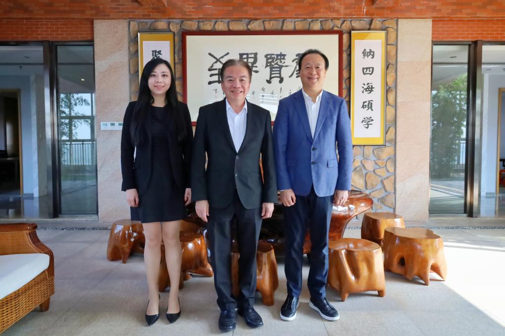 263F7CB09211A32DB9997CFCD18_3DBAB3DC_16F5E