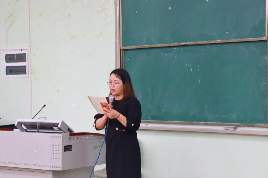 53AC3F0443FA7E4605DC4EA4DF8_1CD6EE34_4E761