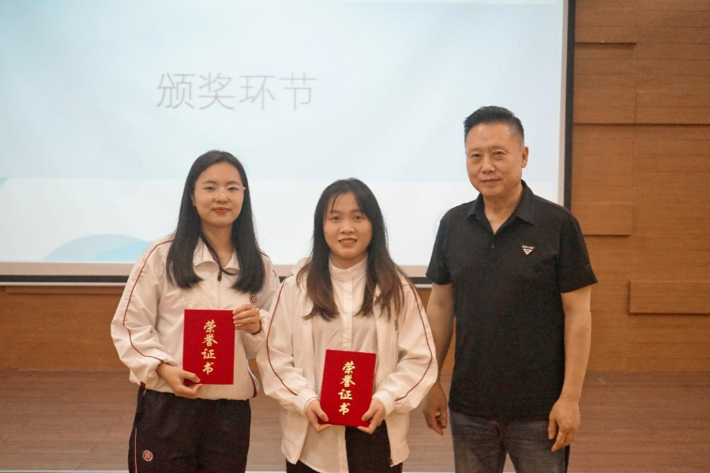 B5E49E2568B690F242D9D62BED1_429FD36C_91510