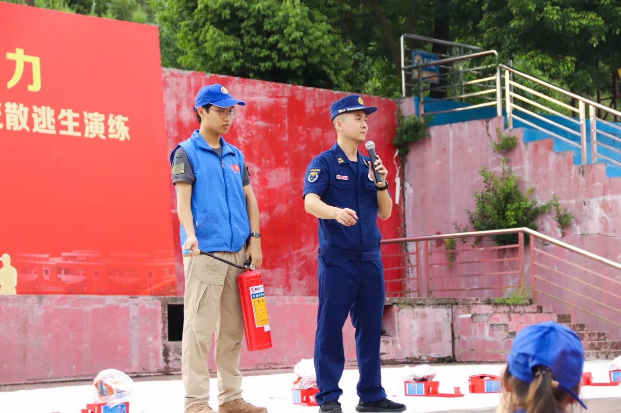 80E96726C8EEB2B2D5F55362B97_ED6BFFAA_25E60