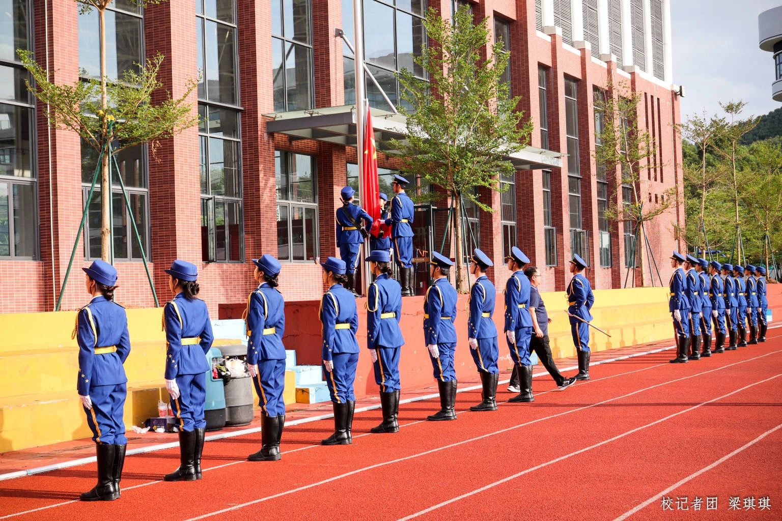 9822B35B23E3F2720DE70DD102C_BFFDE96B_63CF0 9822B35B23E3F2720DE70DD102C_BFFDE96B_63CF0