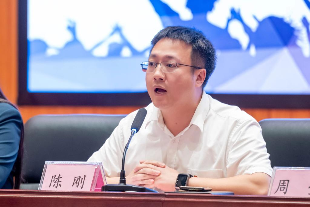 34C1717AB0ED6F12784CC9A78B3_933D5209_10065