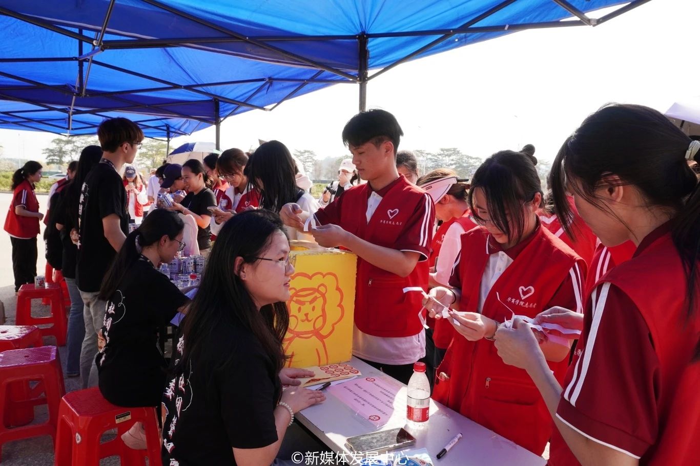 F22F21AEDEDDB0B0C5E9EC1ECCD_38F0875F_2C65F