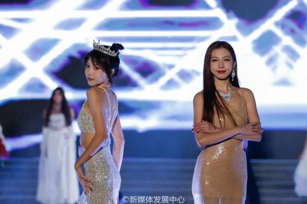 1D5B0F8E34059A0CD7D27177E9C_0B8D0CB8_4F94F