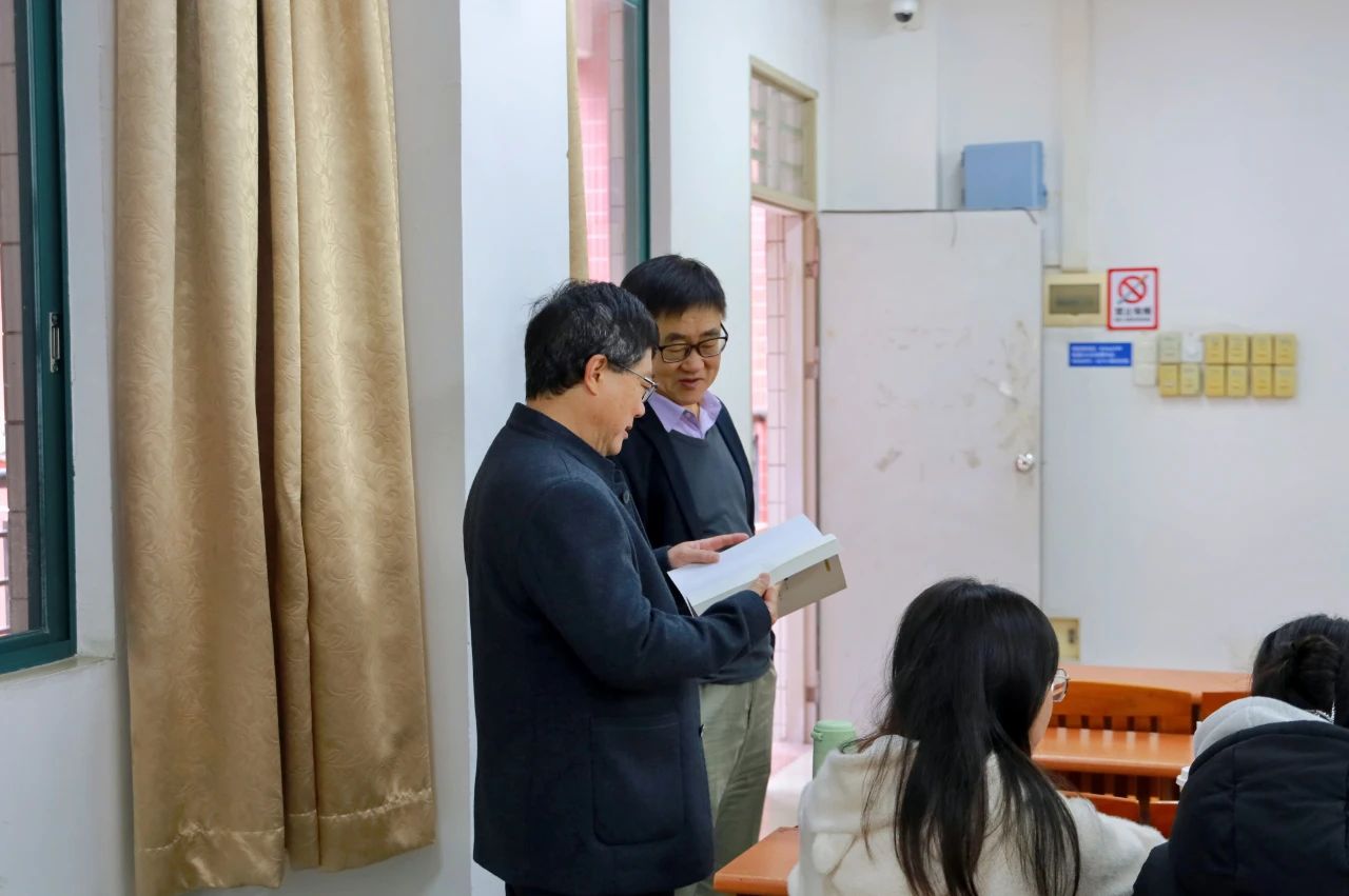 9DEF073DC0E866AF1688D88DE57_875EAEC8_184B4