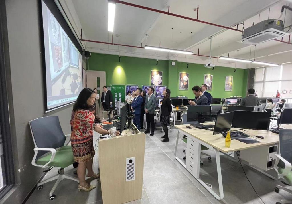 D9E3EAD06A28D8FAAC972E61E40_DB3C624B_1843E