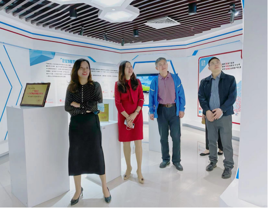 D1553A6B7CCE7EC1FD6CEA21D77_610340BE_E9233