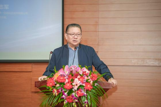 6DD1ABB4C4E60D634E9DB7E3054_06EDDFCD_33024