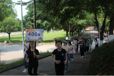 AE09D993108196B999B1C01C090_175D6C42_5C653