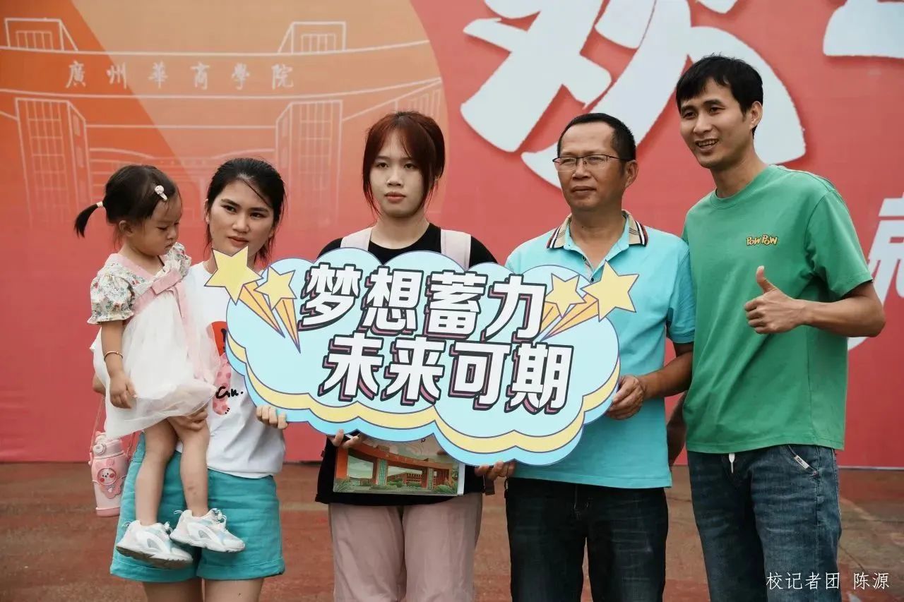 9CFA268E8926F6497DEE20DAAF7_EDF33135_252BC