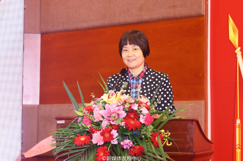 4BB8F6DC11D6477559E5A29321C_0BC94100_AB059