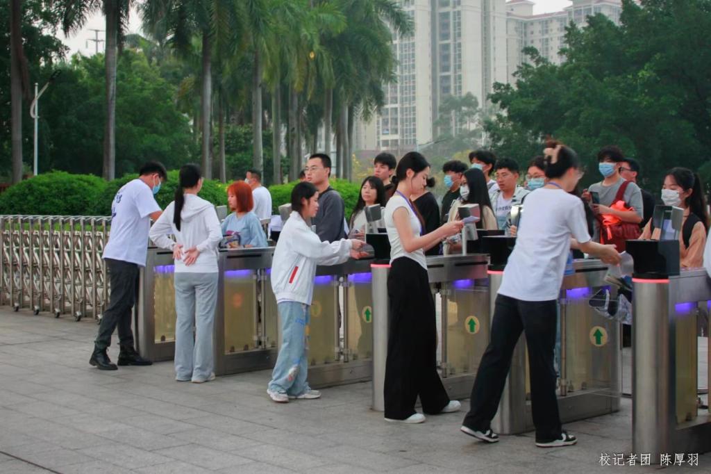 15F9A0697E946F56CAD803B004C_133437F3_17D44