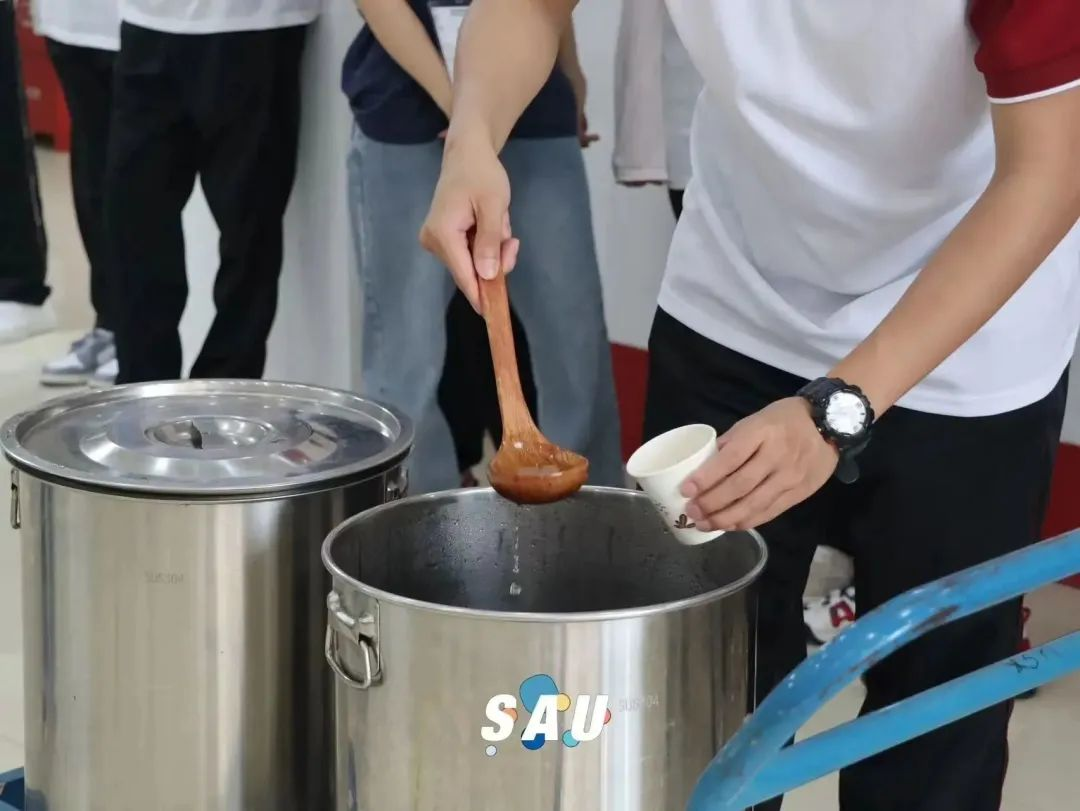 D7A84DECDB63F1B2883AE1C77B0_24EA2D88_9E913