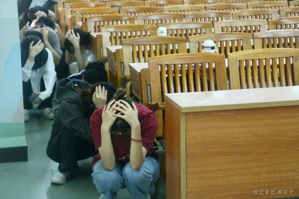 3BF4B415AE6019891ADA461396C_897B04A2_15B0C