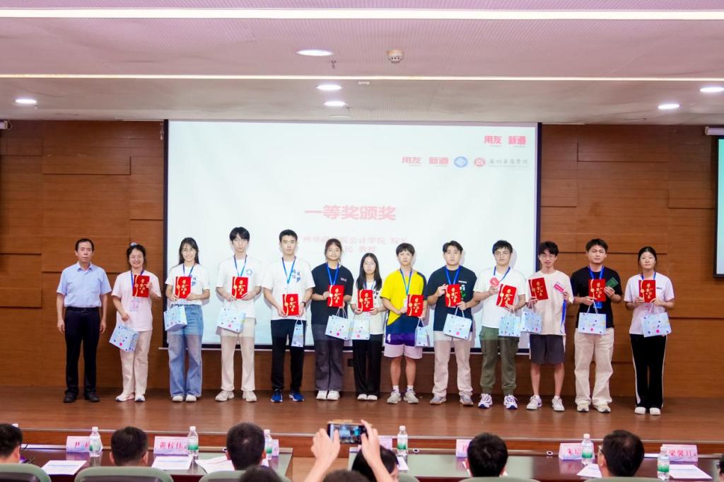 3ACD5BC597053A9C58193EC0CEB_90FCFCFA_1659A