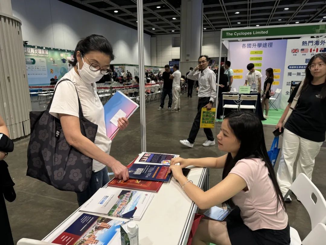 7C5636087A3AB7915B715DF8529_676A9DC4_24200