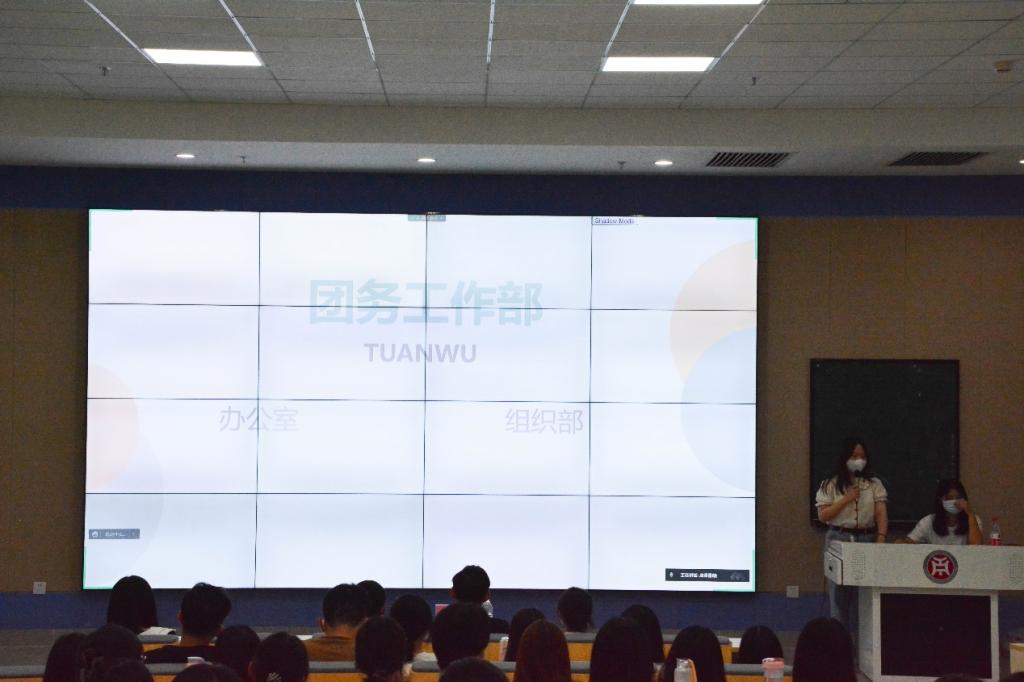 926B45731FE1F75A378E5FAD860_A390F6BF_F112