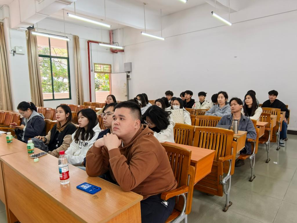 860E25D43B00F75D2244793560E_0A301526_18CFA 860E25D43B00F75D2244793560E_0A301526_18CFA