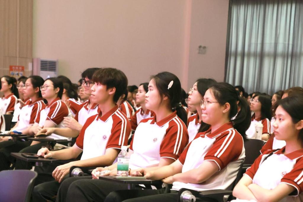 89FEA3C4C4B2EA4E8AA363DAD12_FB92211D_15100 89FEA3C4C4B2EA4E8AA363DAD12_FB92211D_15100