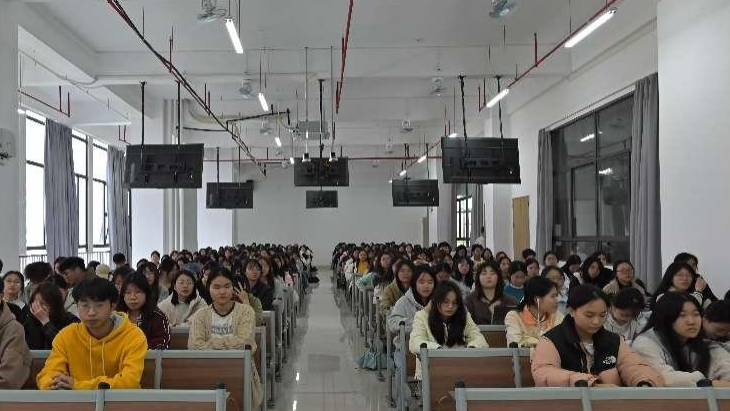 62BED80D2ADA92501EE8C6F1EE6_A5F19960_5F321