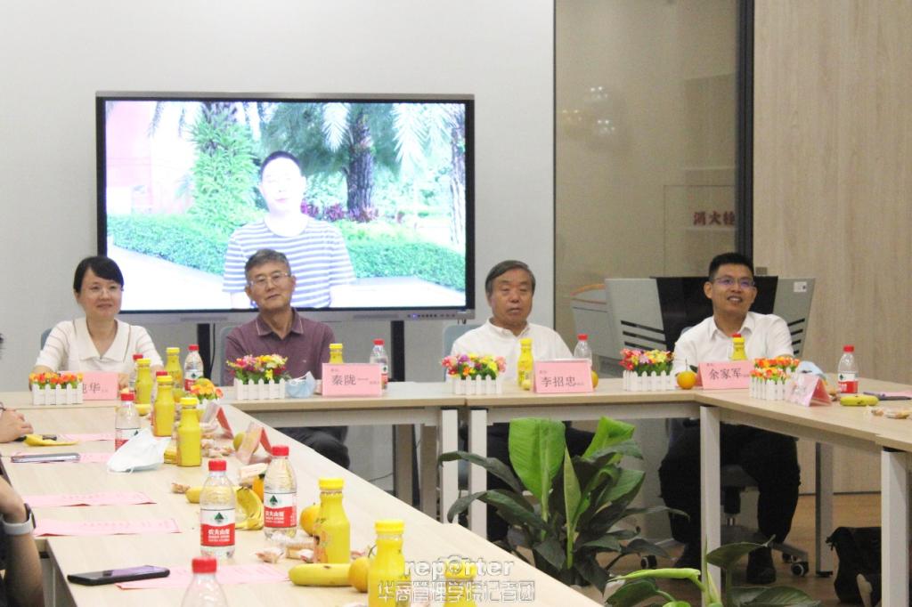 2A242998F147B04FF4B36DA8D1A_9A52121D_158D8