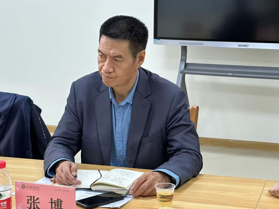 A37CBBCBC427E6EB652356D7EFF_C32AE15D_9978D