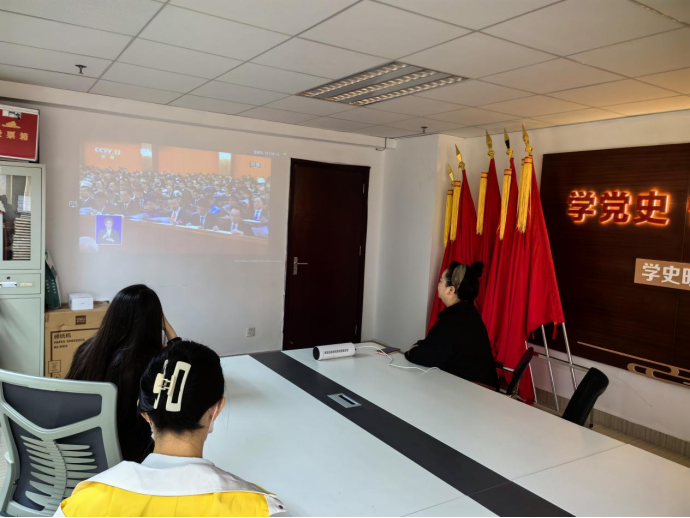 5D0901E8AE39D3D50B07ED3DC73_ACAD0095_5E256